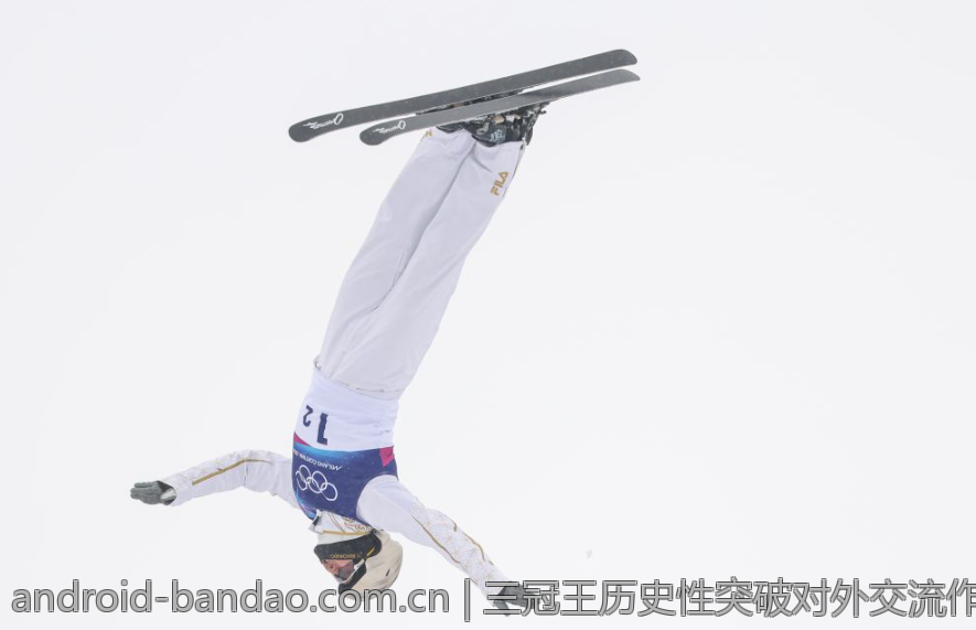三冠王历史性突破对外交流作用